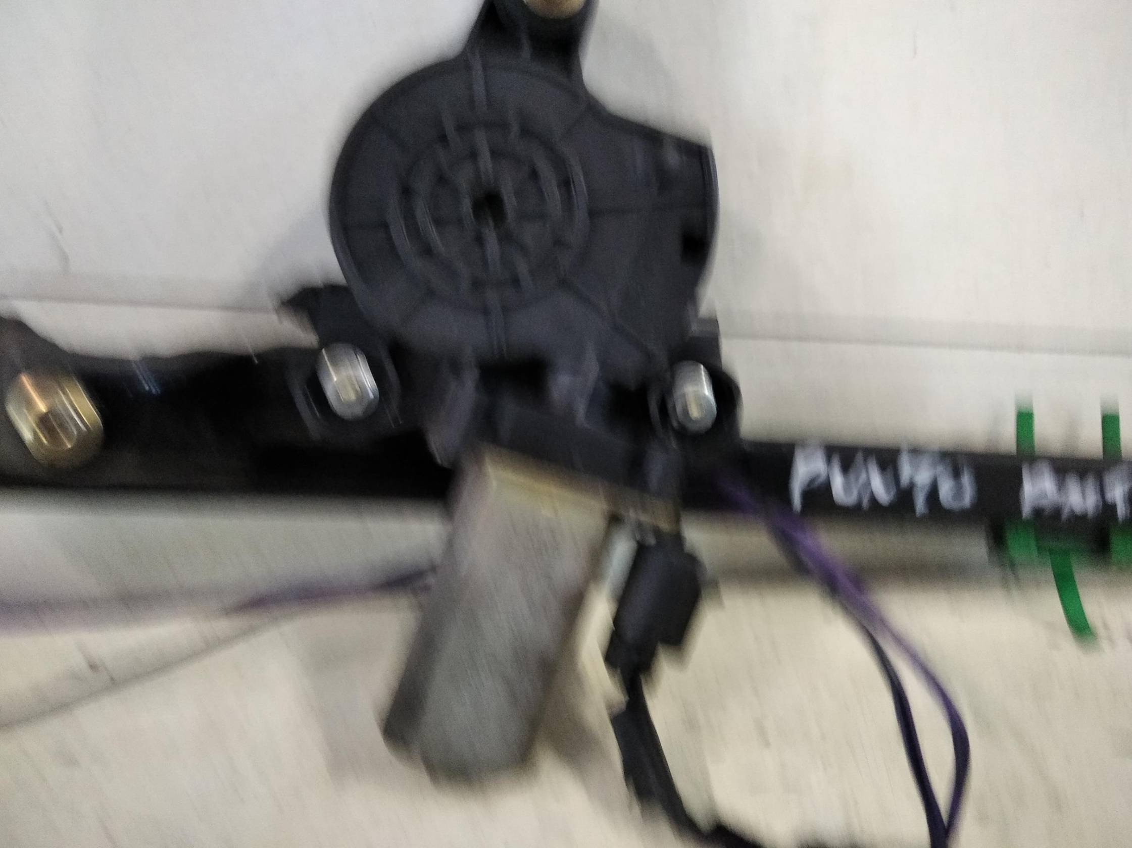 Alzacristallo elettr. porta ant. con motorino sx.